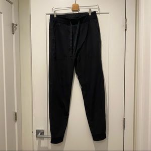 Lululemon — ABC joggers